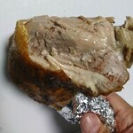 上中精肉店的实拍图