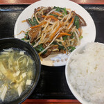 24時間 餃子酒場 大森店的實拍圖