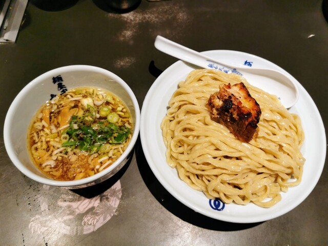 recommendations image for 麺屋武蔵 虎嘯