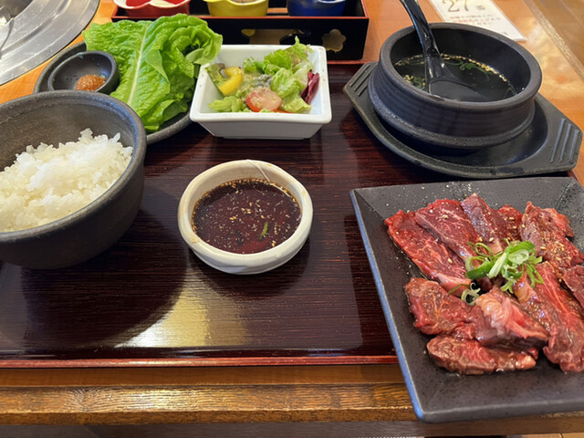 松屋 箕面店的實拍高清圖