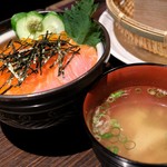 北海道海鮮・離れ情緒～ 西５東３～ 新宿東口店的實拍圖