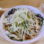 ラーメン二郎 環七新新代田店的實拍圖
