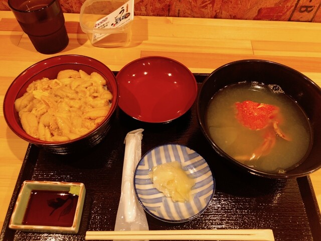 うに丼専科 うにどころ的实拍高清图