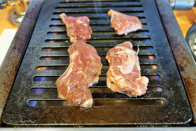 立喰い焼肉 治郎丸 渋谷店的實拍高清圖