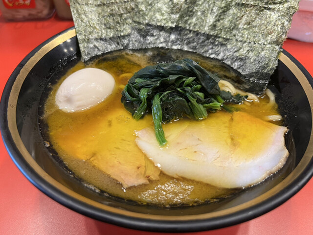 横浜家系総本山 吉村家直系店 ラーメン内田家的實拍高清圖