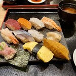 鮨・酒・肴　杉玉 南森町的實拍圖