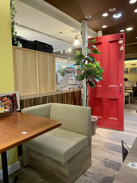 上高地 あずさ珈琲 阪急三番街店的實拍高清圖