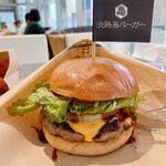 淡路島バーガー コミュニティー フードホール 大阪・日本橋店的實拍圖