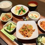 ストロベリームーン的实拍图
