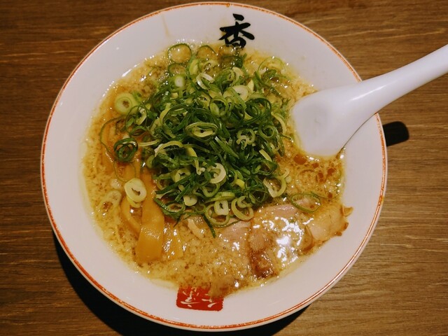 元祖熟成細麺 香来 天王寺MIO店的實拍高清圖