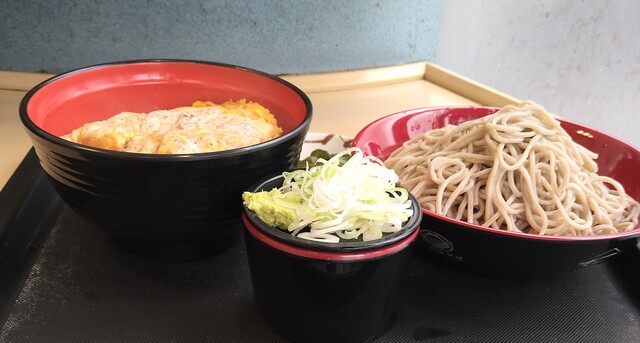 名代 富士そば 鶯谷店的實拍高清圖