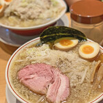 recommendations for 背脂ラーメン チャッチャ亭