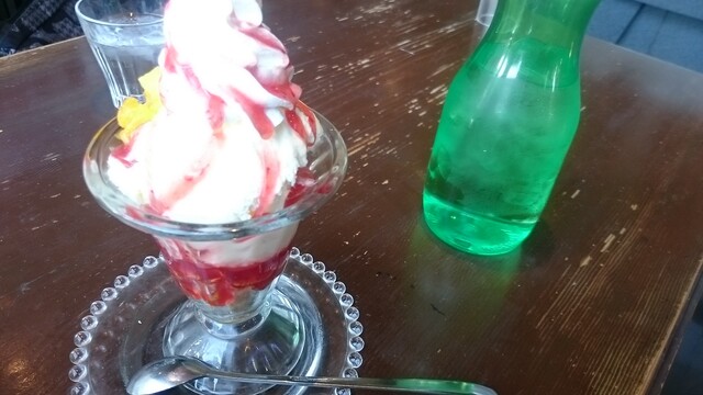 カフェテラス外苑的實拍高清圖
