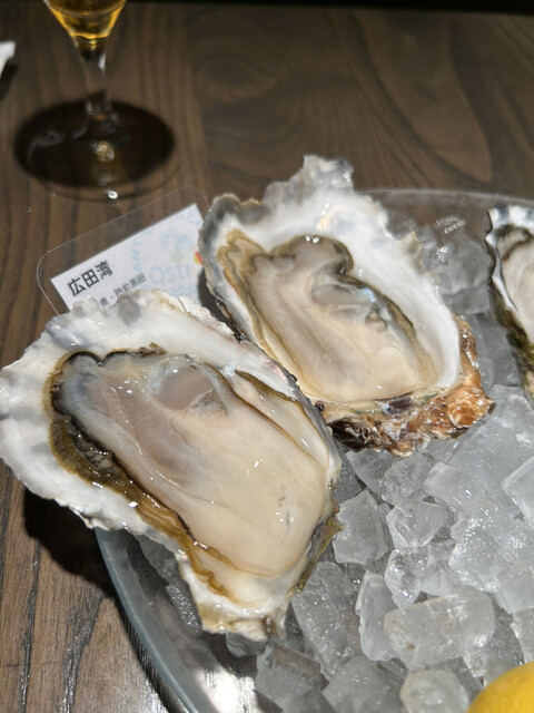 オストレア oysterbar&restaurant  赤坂見附店的實拍高清圖