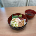 丼丸 三国店的實拍圖