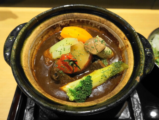 炭火ステーキ坂井 京都三条的实拍高清图