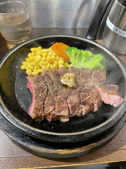 いきなりステーキ 三軒茶屋店的實拍高清圖