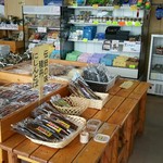 岬の市場的实拍图