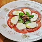 show restaurant nest 新宿店的實拍圖