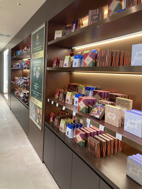 リンツ ショコラ ブティック 天神地下街店的實拍高清圖