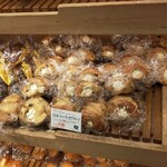 志津屋 京阪樟葉店的實拍圖