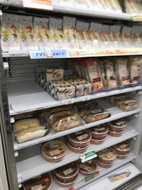 セブンイレブン 小田急マルシェ永山店的實拍高清圖