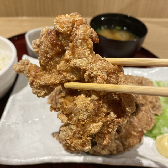 つくね・唐揚げ・レモンサワー 手ごね屋 渋谷店的實拍高清圖