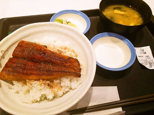 松屋 府中店的实拍高清图