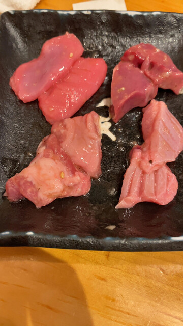 立喰い焼肉 治郎丸 渋谷店的實拍高清圖