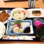 味わい処 笑楽的实拍图