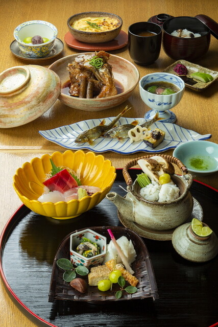 京料理 本家たん熊 京都高島屋店的实拍高清图