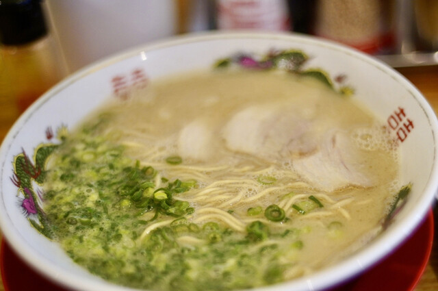 久留米ラーメン 丸久的实拍高清图
