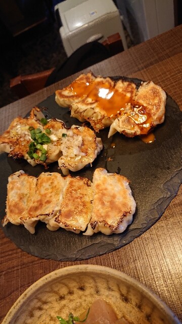 餃子とワイン 果皮と餡的實拍高清圖