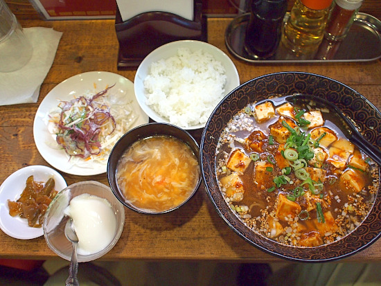 高宮飯店的實拍圖