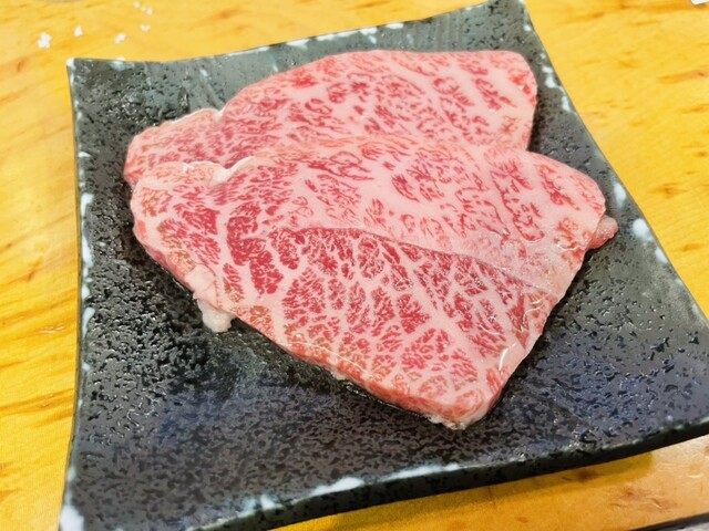 立喰い焼肉 治郎丸 秋葉原店的實拍高清圖