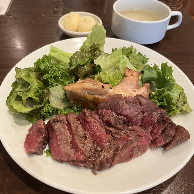肉塊 UNO的實拍高清圖
