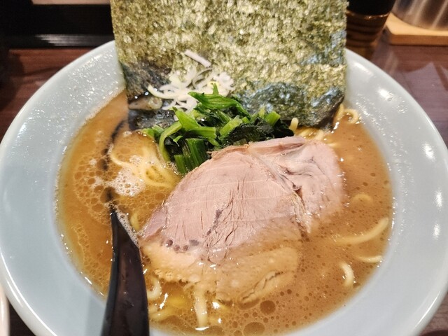 横浜家系らーめん侍 渋谷本店的實拍高清圖