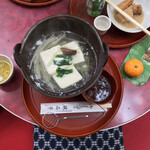 硯石亭的實拍圖