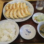 ぎょうざの満洲 大泉学園南口店的實拍圖