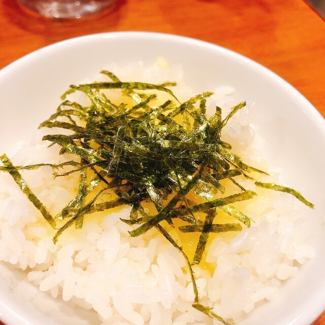 九州らーめん亀王 難波ＮＧＫ前店的實拍高清圖