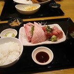 日乃本食堂的實拍圖