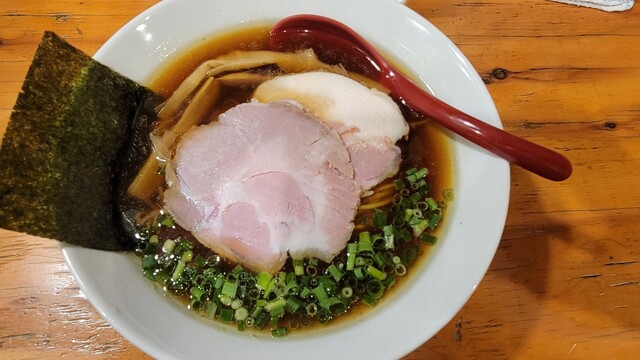 麺や 亀陣的实拍高清图