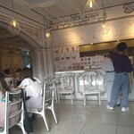 2D Cafe 新大久保店的實拍圖