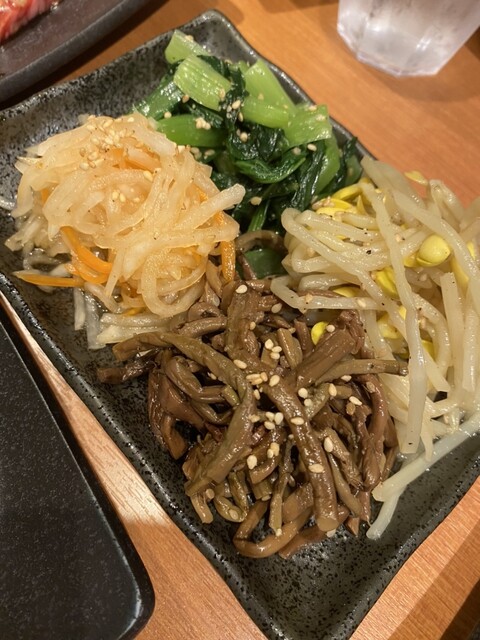 炭火焼肉 おくさこ的实拍高清图