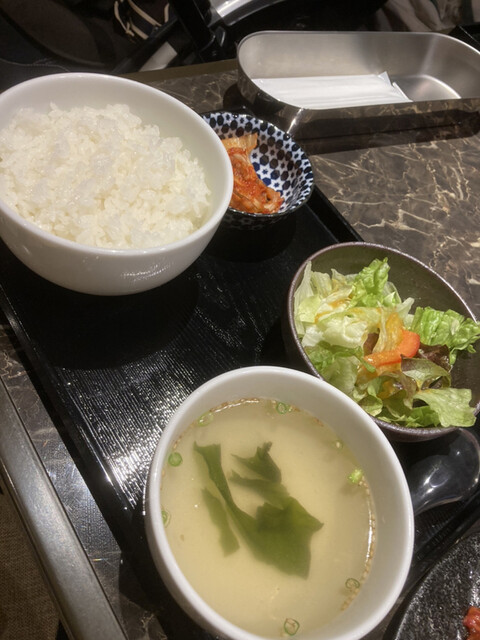 焼肉の牛太 本陣 弁天町ベイタワー店的實拍高清圖