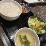焼肉の牛太 本陣 弁天町ベイタワー店的實拍圖