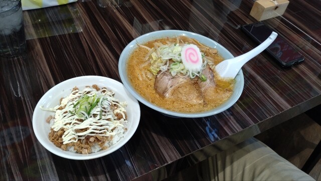 ラーメンさんぱち 平岡店的实拍高清图