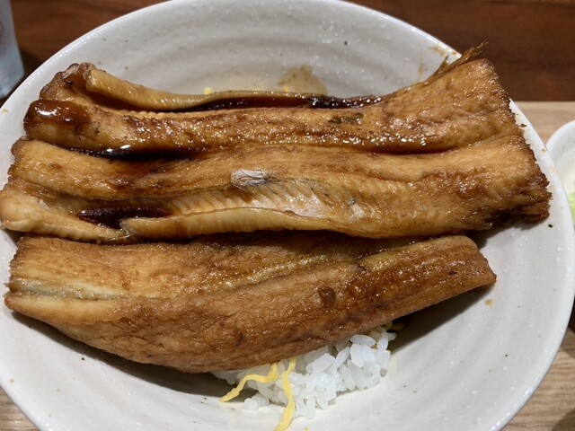 對馬炙り処 やんこも的實拍高清圖