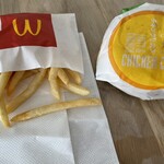 マクドナルド MOMO店的实拍图