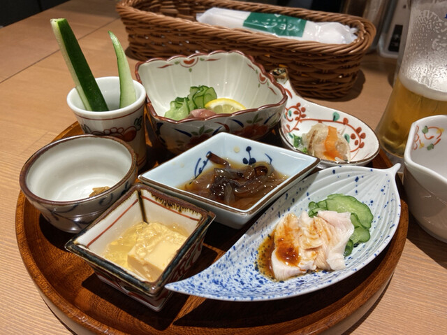 酒菜日和 ナマラヨシ的实拍高清图